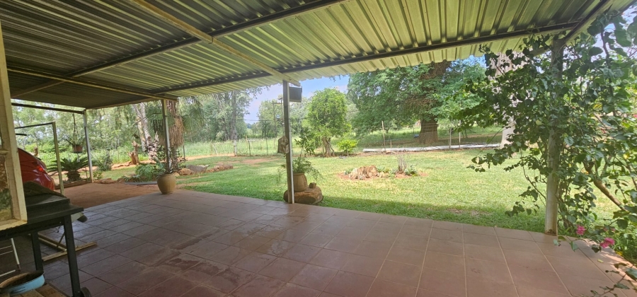 4 Bedroom Property for Sale in Hartbeespoort Rural North West